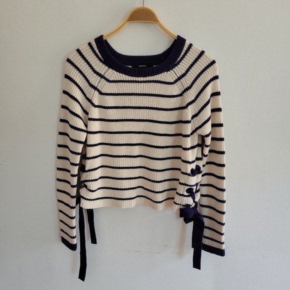Forever 21 Sweaters - Forever 21 Pullover Side Tie Sweater Navy Blue Stripe Round Neck Nautical Preppy